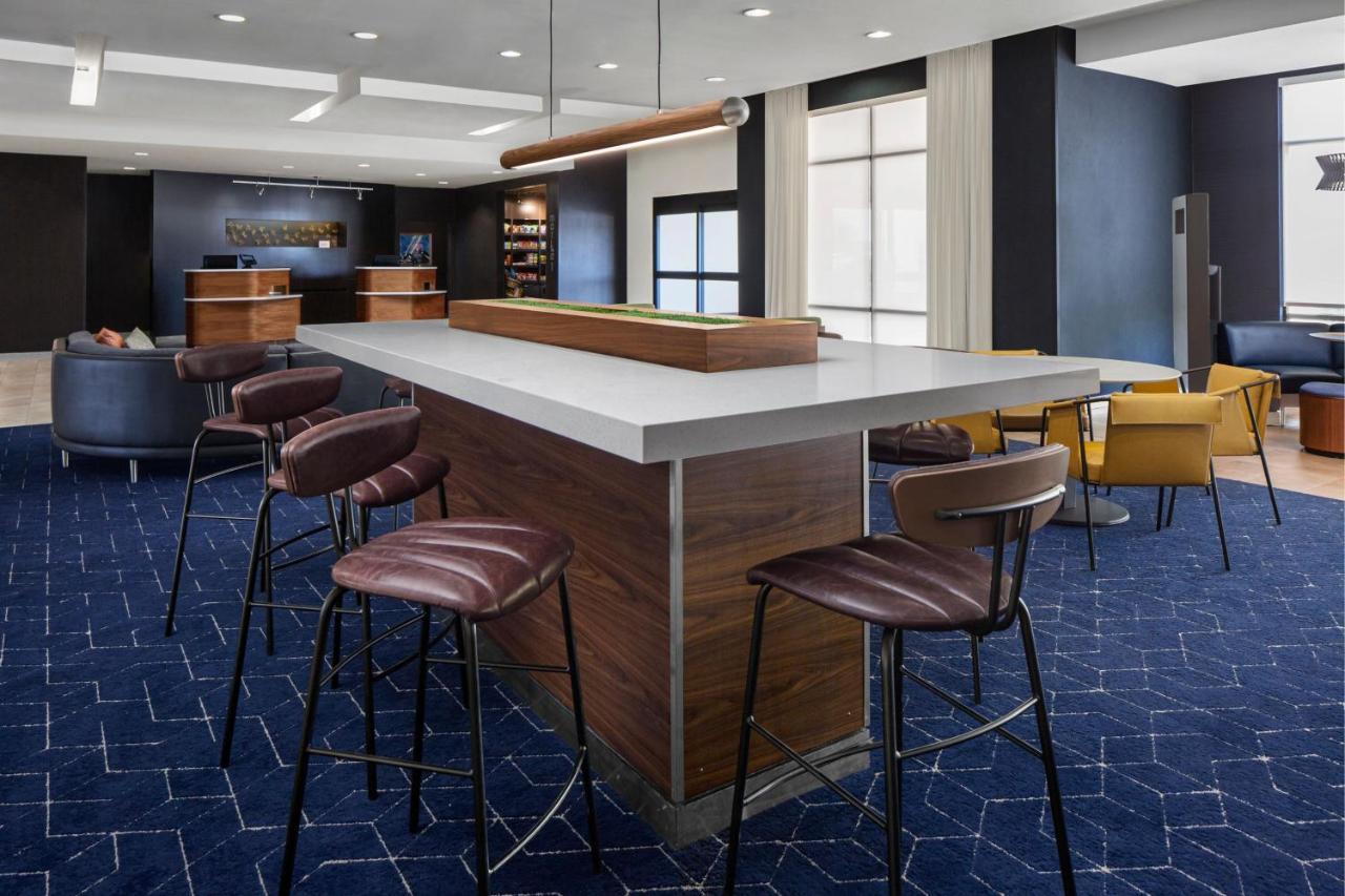 Courtyard By Marriott San Angelo Hotel Екстериор снимка